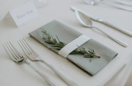 Harley cutlery, Savoie glassware and grey napkins